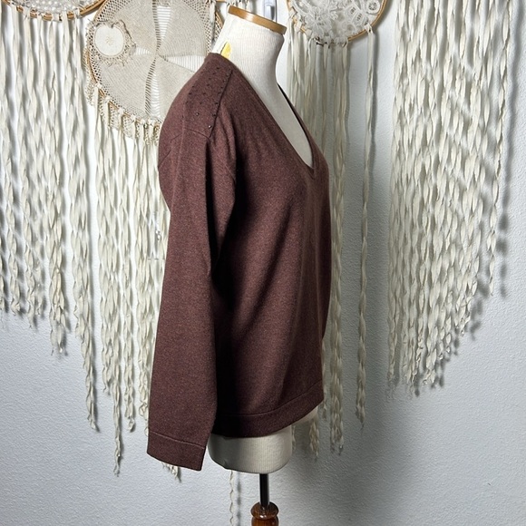 Brunello Cucinelli Cinnamon Colored Cashmere V-Neck Sweater Size M - Picture 4 of 12